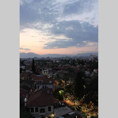 Near Oldtown Beaches, Downtown, 186 M2 Διαμέρισμα Αττάλεια