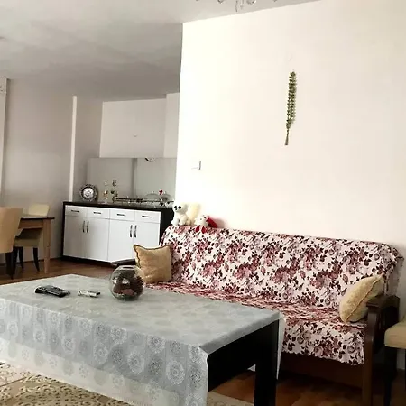 Апартаменты Near Oldtown Beaches, Downtown, 186 M2